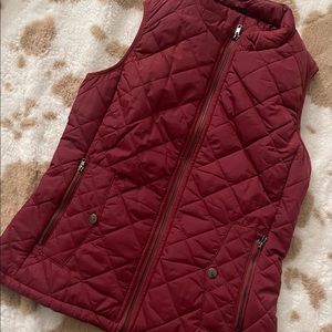 Quilted vest lightly padded zip up lightweight jacket winter outerwear